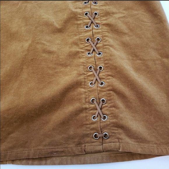 New Forever 21 3X Velvet Lace Up Mini Skirt - Picture 5 of 5